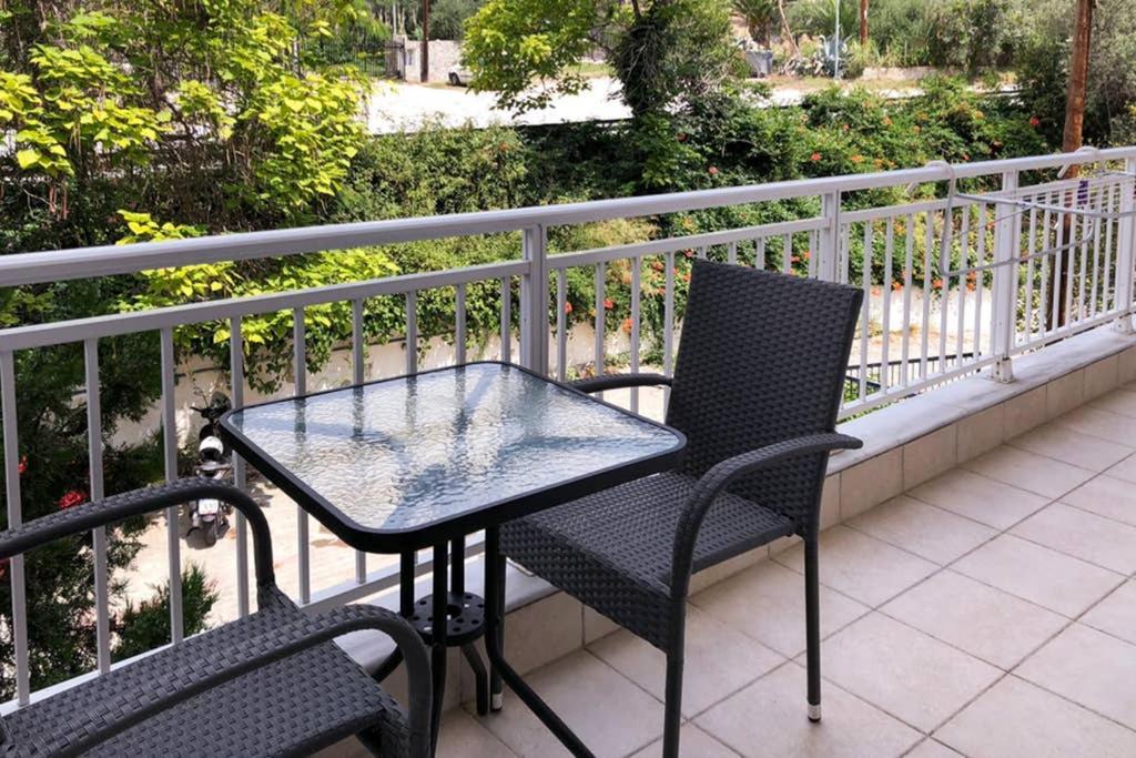 Cozy Studio Near The Beach 1Stfloor Nea Iraklitsa Luaran gambar