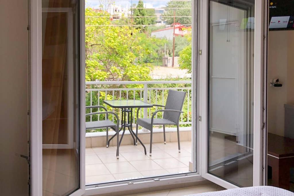 Cozy Studio Near The Beach 1Stfloor Nea Iraklitsa Luaran gambar