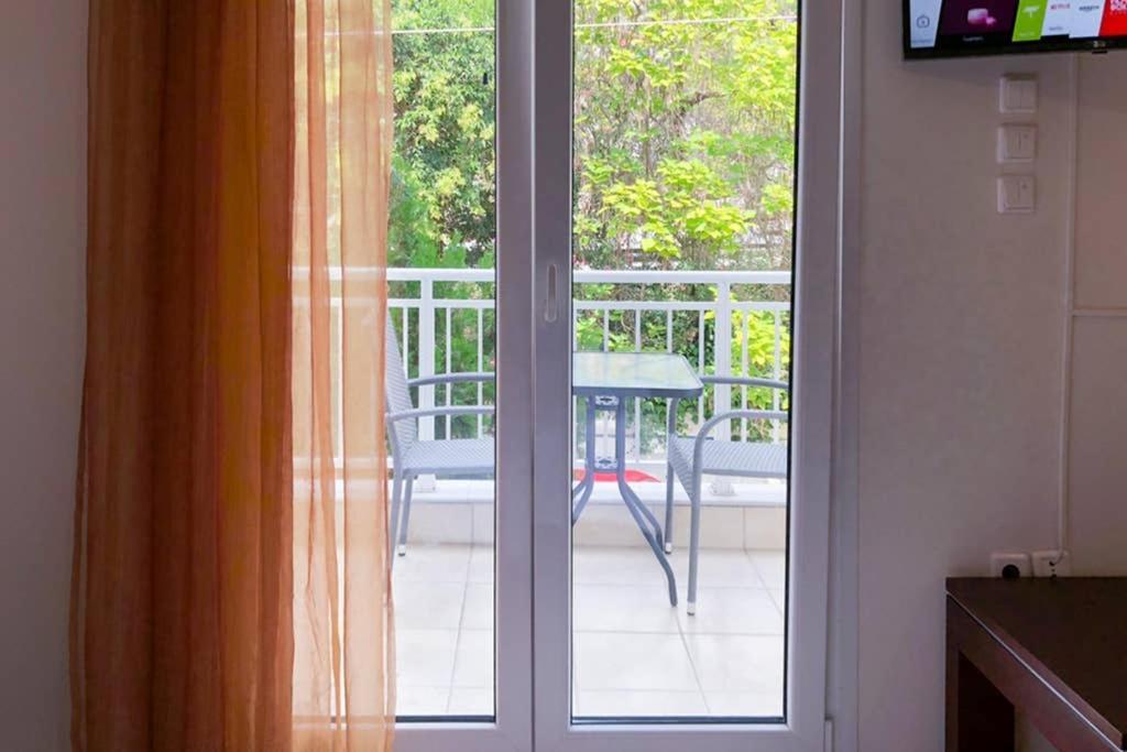 Cozy Studio Near The Beach 1Stfloor Nea Iraklitsa Luaran gambar