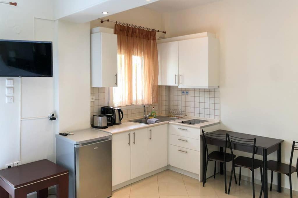 Cozy Studio Near The Beach 1Stfloor Nea Iraklitsa Luaran gambar